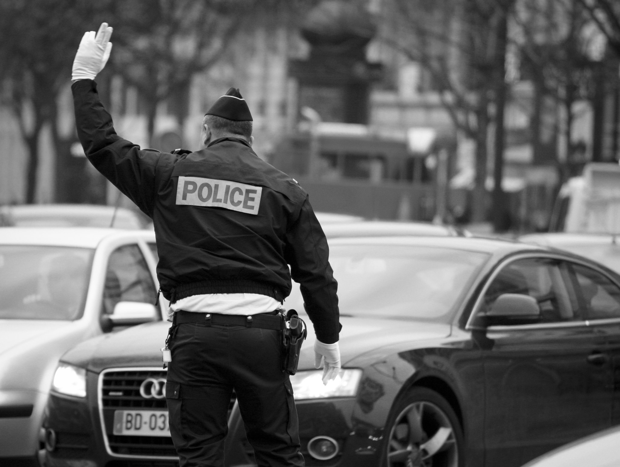 today-in-terrorism-extremist-stabs-police-in-france